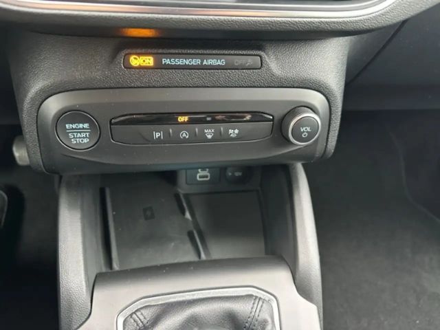 Ford Focus 92 kw 125 PS MILD-HYBRID Edition - Rückfahrkamera