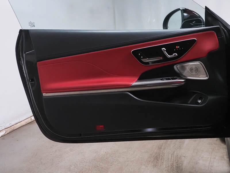 Mercedes-Benz CLE 300 4MATIC AMG Line Coupé