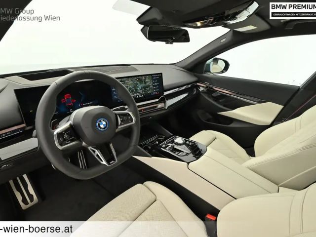 BMW i5 Sedan eDrive40