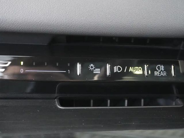 BMW 520 520d M-Sport Sedan xDrive