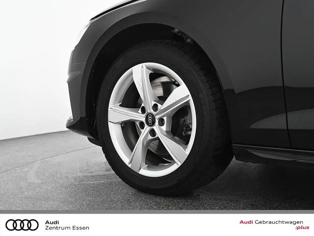 Audi A4 35 TFSI Avant S-Tronic