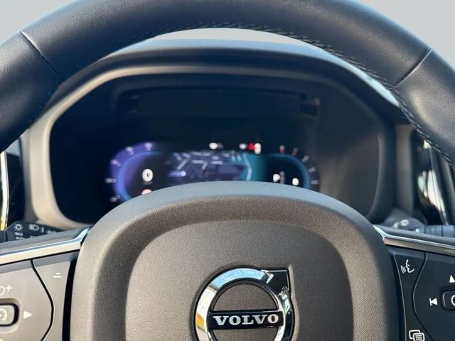 Volvo XC60 Core