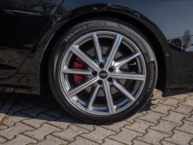 Audi S6 Avant Quattro