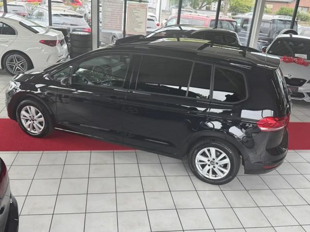 Volkswagen Touran Comfortline DSG