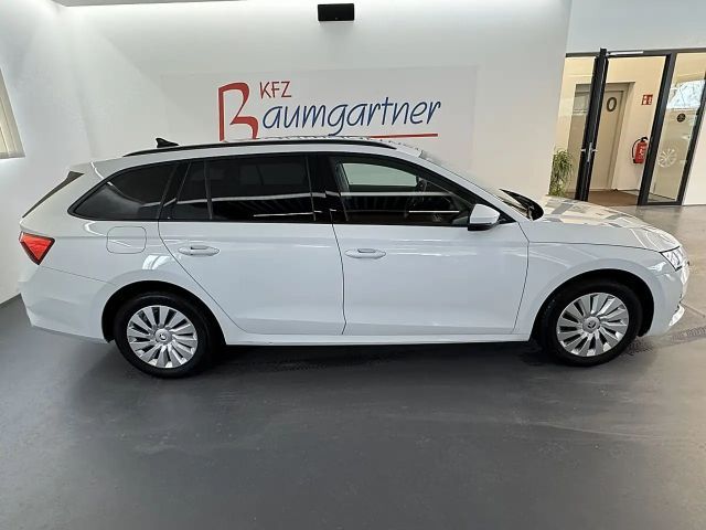 Skoda Octavia Kombi 2,0TDI *LED*AHK*Tempomat*Getönte Scheiben...