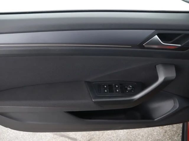 Volkswagen T-Roc Cabriolet Style