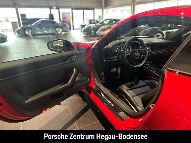 Porsche 992 4 Carrera Coupé GTS