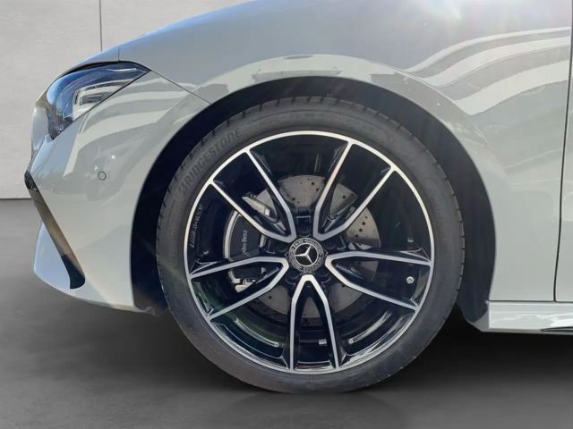 Mercedes-Benz CLA 200 CLA