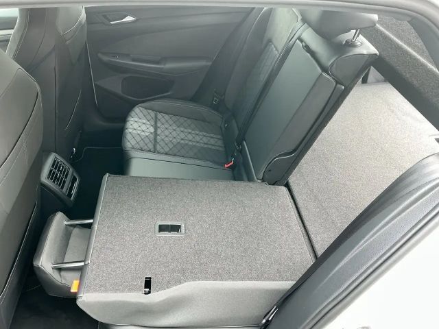 Volkswagen Golf DSG Sport