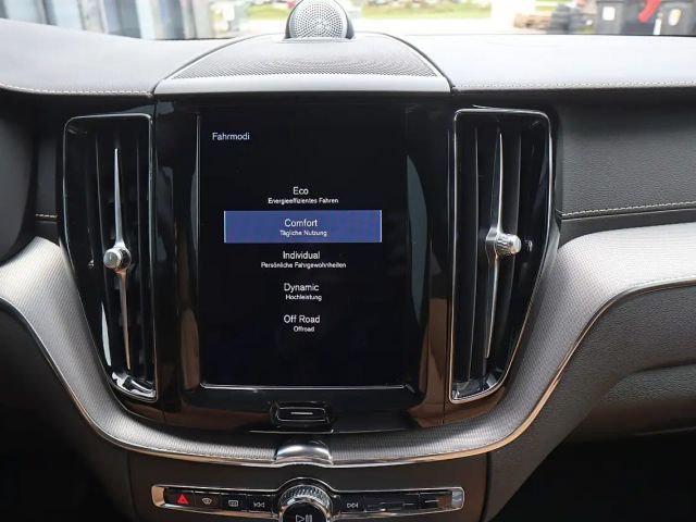 Volvo XC60 AWD Geartronic Inscription