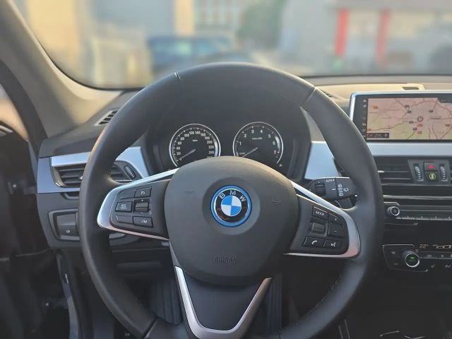 BMW X1 xDrive25e