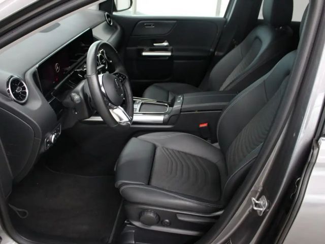Mercedes-Benz B 220 4MATIC Progressive
