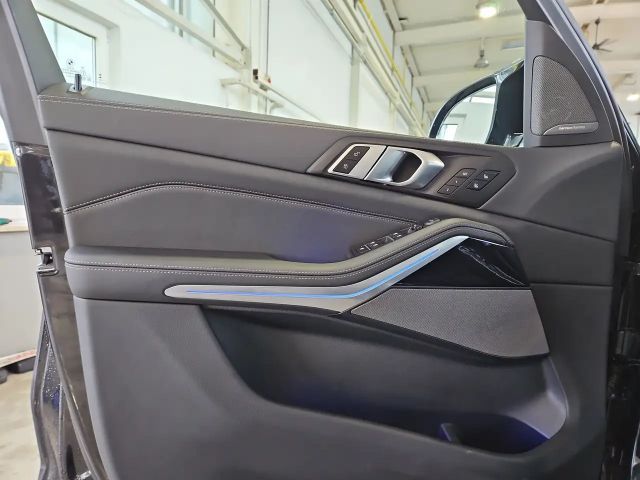 BMW X5 M-Sport M60i xDrive