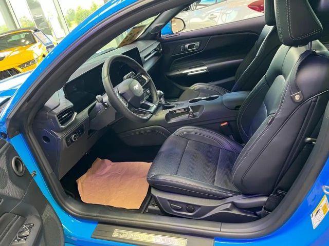 Ford Mustang Fastback GT 5.0 V8