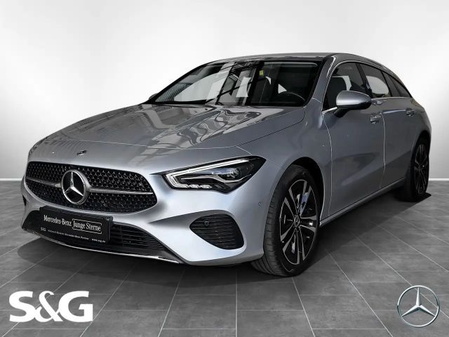 Mercedes-Benz CLA 180 KAMERA+SPURHALTE+LED+18"