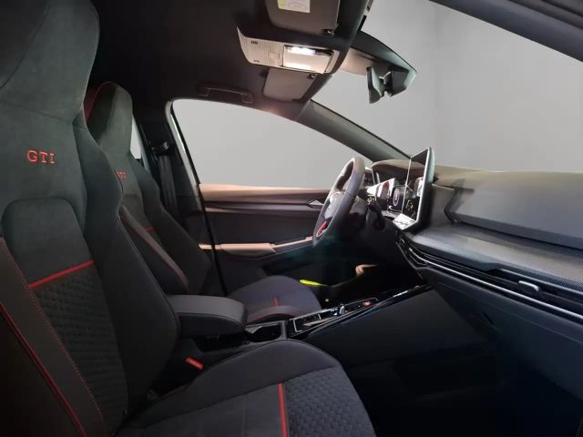 Volkswagen Golf 2.0 TSI DSG GTI