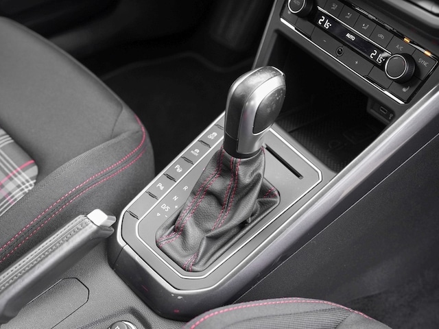 Volkswagen Polo 2.0 TSI DSG GTI