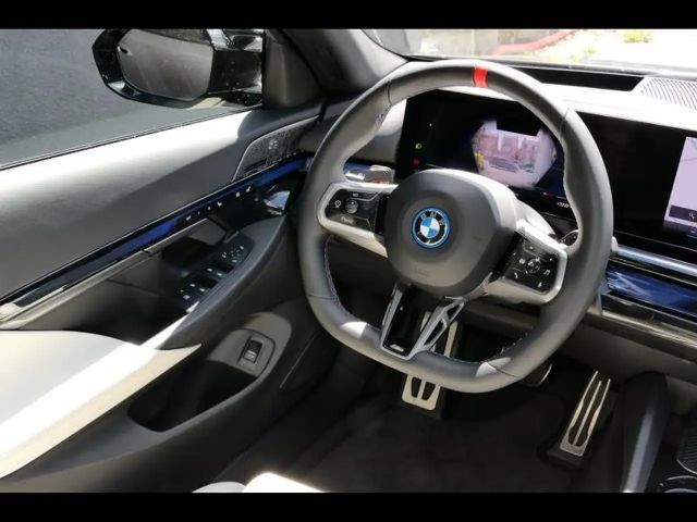 BMW i5 M60 xDrive
