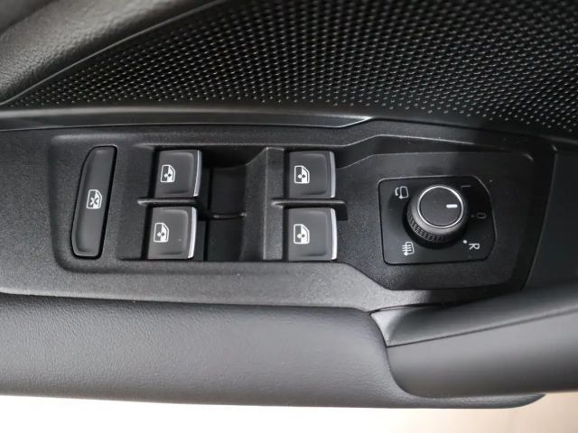 Volkswagen Tiguan DSG Sport