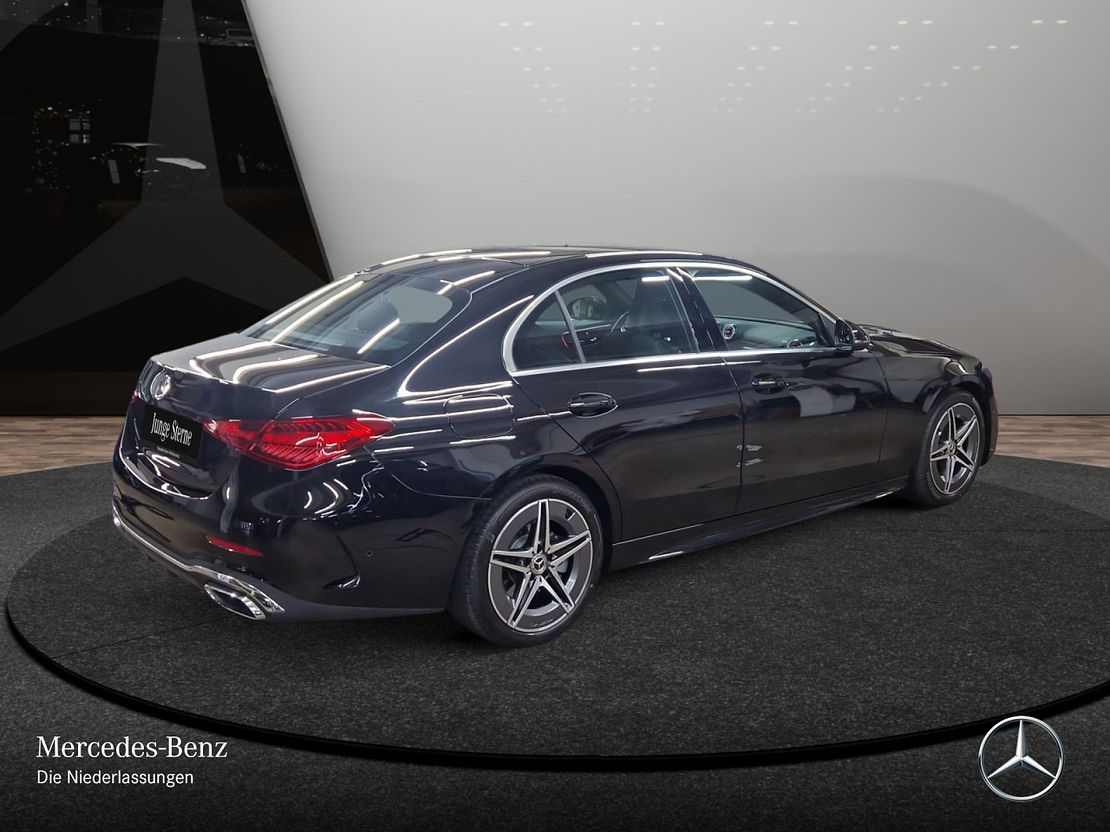 Mercedes-Benz C 300 AMG Line C 300 d Sedan