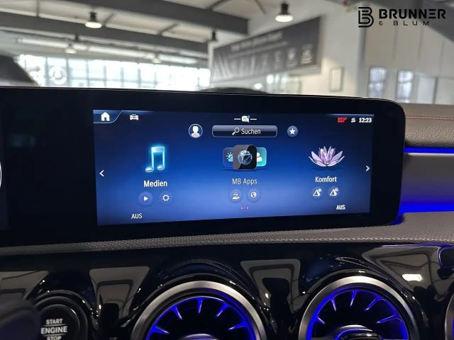 Mercedes-Benz CLA 250 4MATIC AMG Line