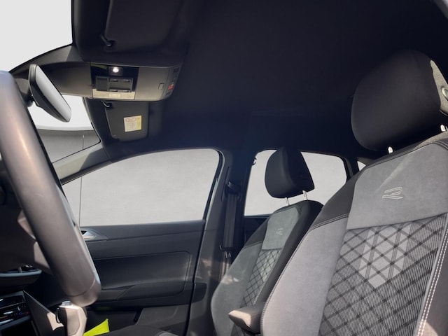 Volkswagen Taigo 1.5 TSI DSG R-Line