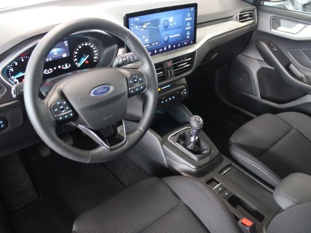 Ford Focus Titanium Wagon