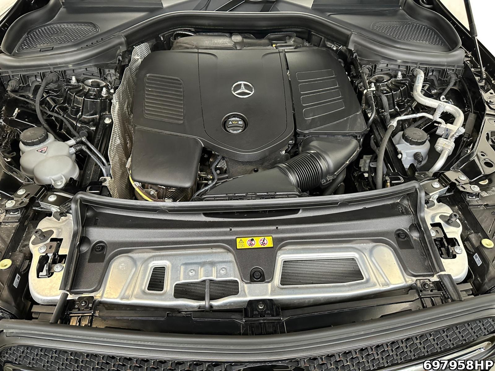 Mercedes-Benz GLC 300 4MATIC AMG Line