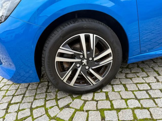 Peugeot 208 Allure Pack