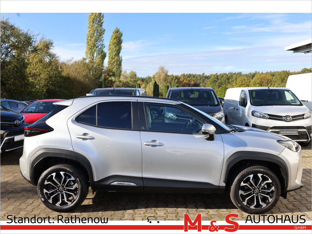 Toyota Yaris Cross 4x2 5-deurs Plus