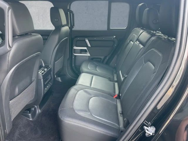 Land Rover Defender 110 D200 Dynamic SE