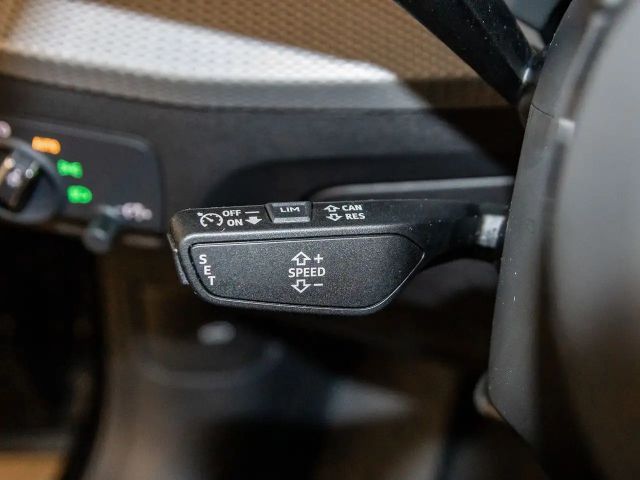 Audi Q2 35 TDI S-Tronic