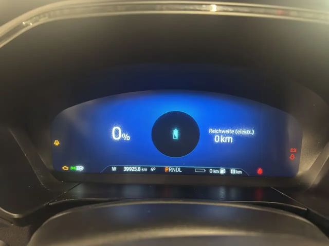 Ford Kuga Plug in Hybrid ST Line X