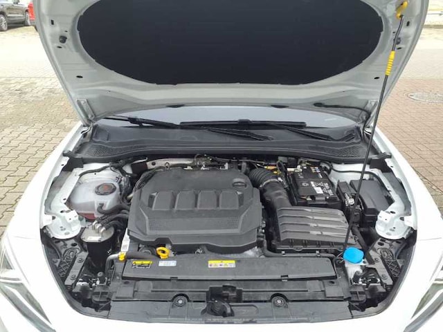 Seat Leon 2024 Navi DynLicht Pano Kam. LED KeyLess