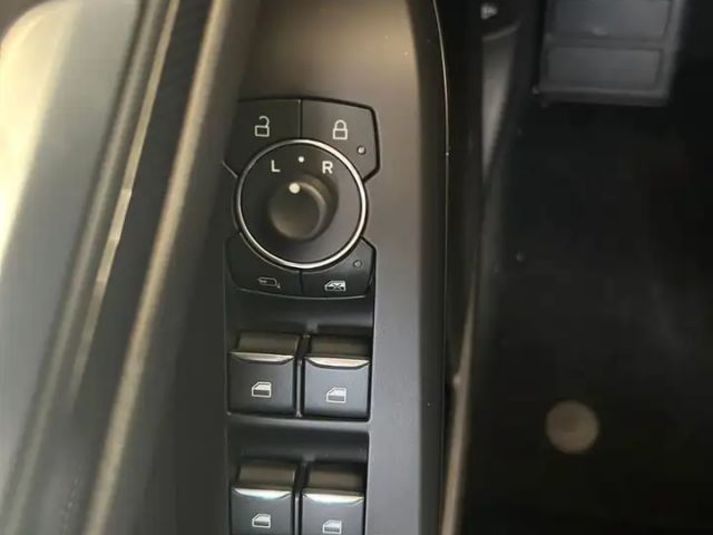 Ford Focus EcoBoost ST Line