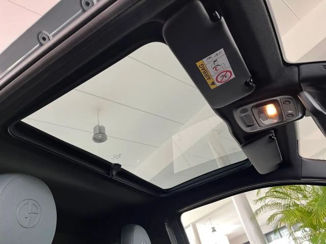 Fiat 500 87kW 42kWh Giorgio Armani Collector´s Edition