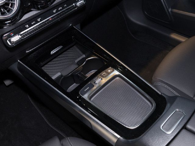 Mercedes-Benz GLB 200 GLB 200 d