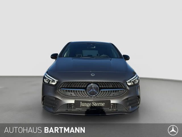 Mercedes-Benz B 200 4MATIC AMG Line
