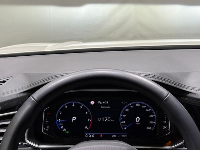 Volkswagen T-Roc 1.5 TSI DSG R-Line