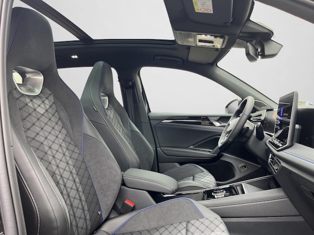 Volkswagen Tiguan 4Motion DSG R-Line