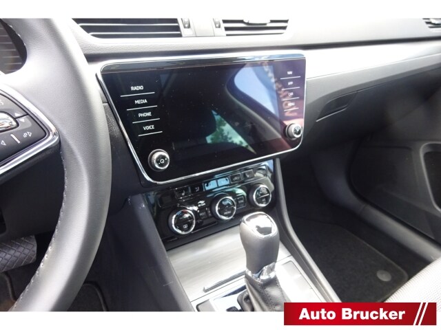 Skoda Superb 2.0 TDI Combi Style Style