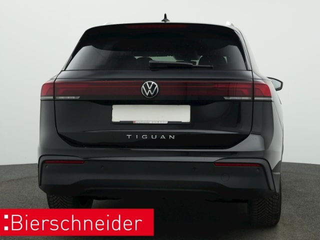 Volkswagen Tiguan 2.0 TDI DSG Life LED NAVI AREA-VIEW AHK ASS. ACC SHZ