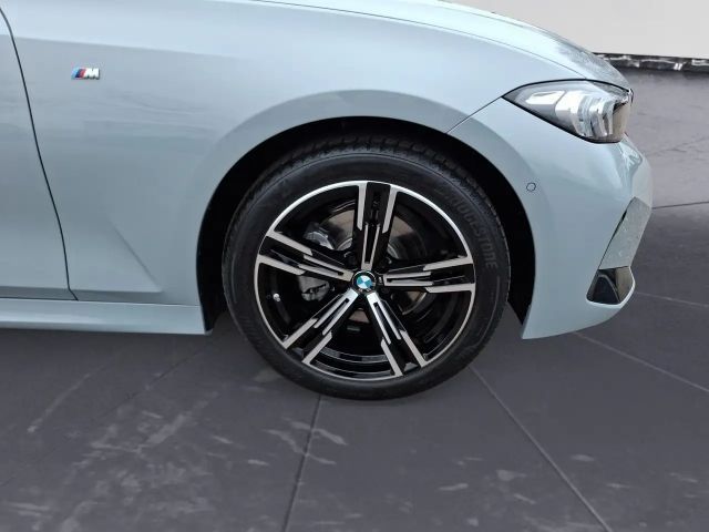BMW 320 320d M-Sport Sedan xDrive