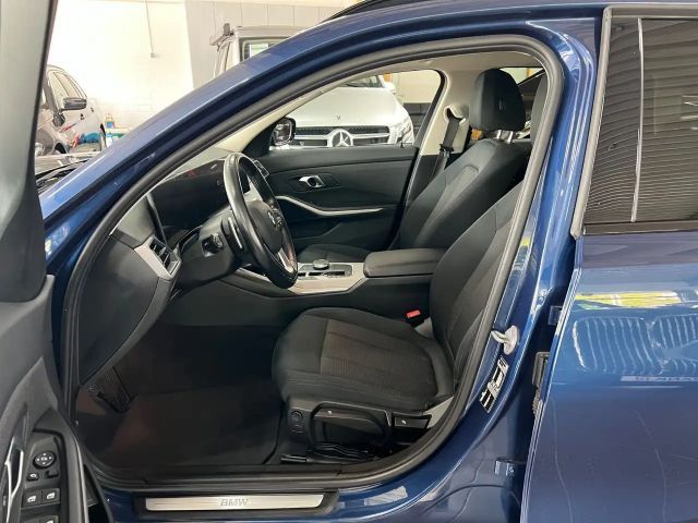 BMW 318 318d Touring