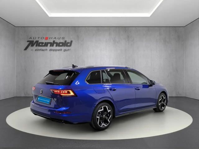 Volkswagen Golf 1.5 TSI R-Line Variant