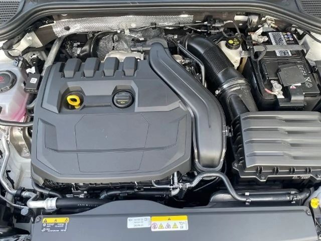 Volkswagen Golf 1.5 TSI Golf VIII Move