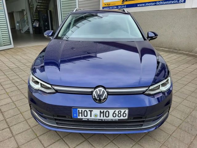 Volkswagen Golf Style Variant