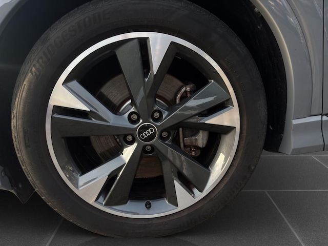 Audi Q4 e-tron 50 Quattro