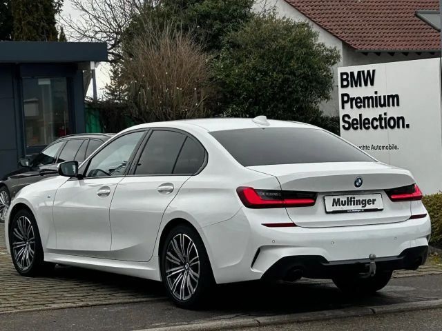 BMW 320 320d M-Sport Sedan xDrive