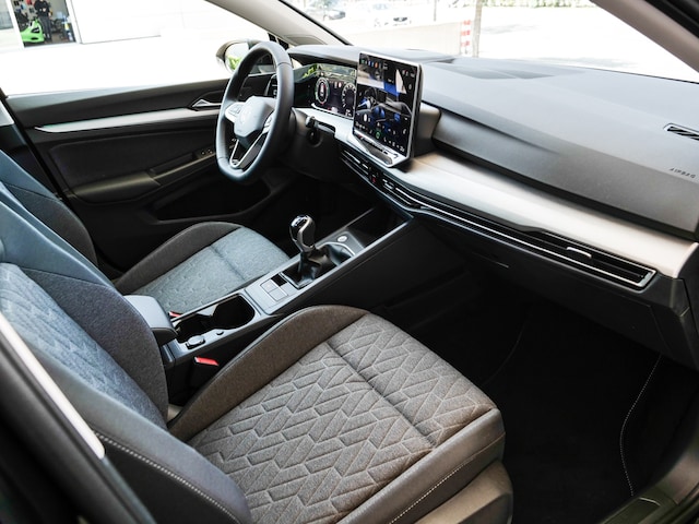 Volkswagen Golf 1.5 TSI Variant